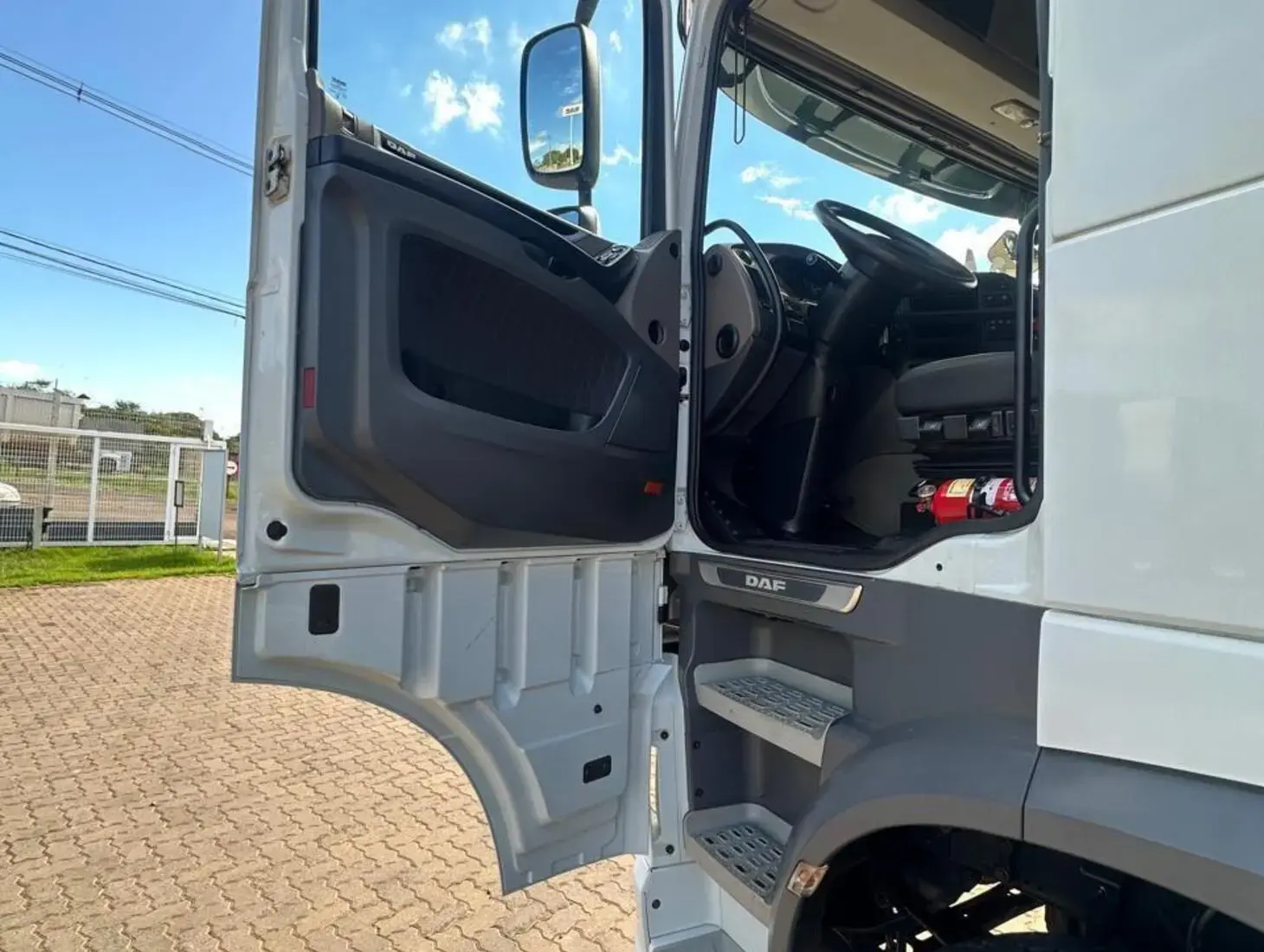 galeria DAF XF FTT 530 HR 6x4