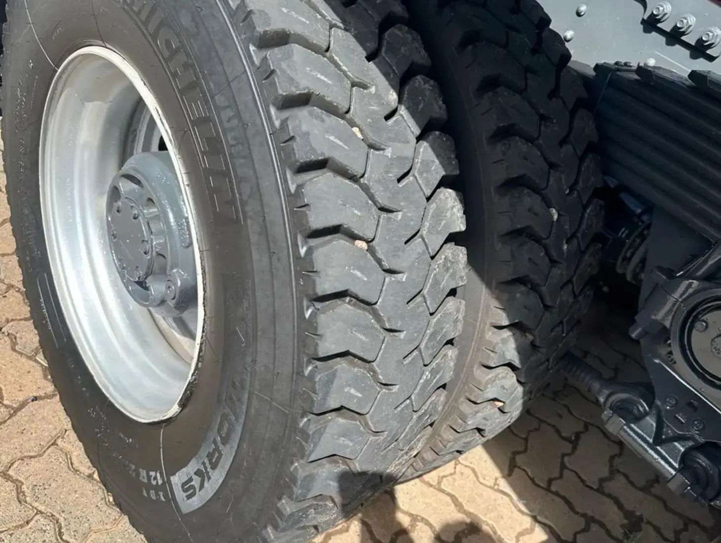 galeria DAF XF FTT 530 HR 6x4