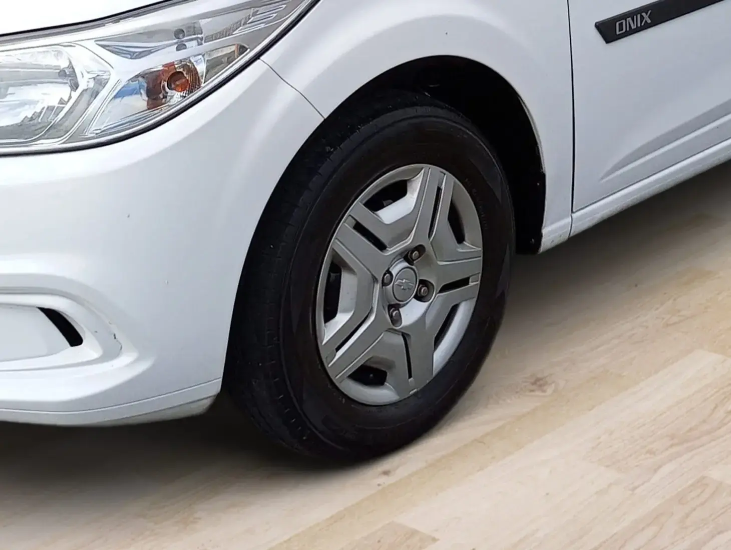 galeria ONIX HATCH LT 1.0 8V FlexPower 5p Mec.