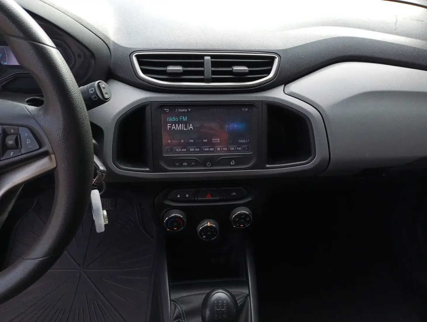 galeria ONIX HATCH LT 1.0 8V FlexPower 5p Mec.