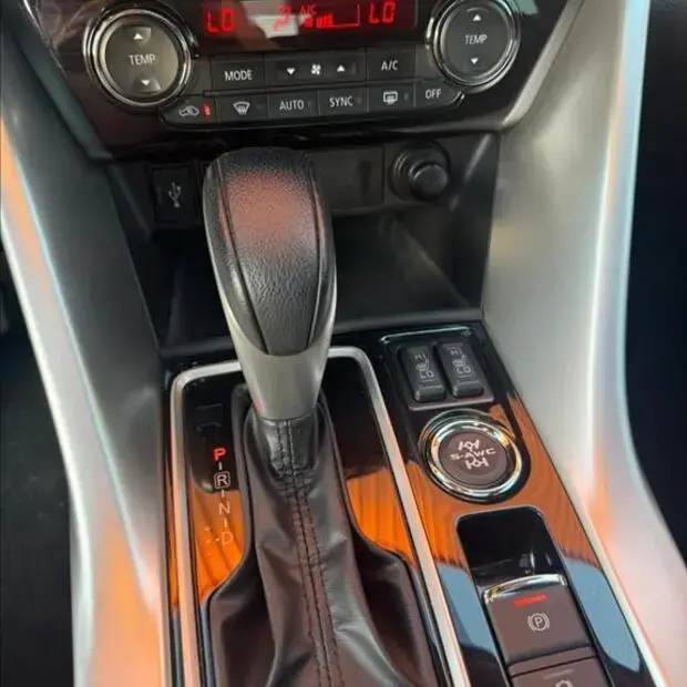 Mitsubishi ECLIPSE CROSS 1.5 MIVEC TURBO GASOLINA HPE-S S-AWC CVT