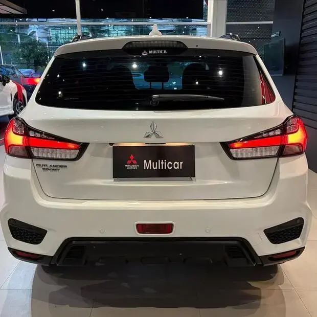 Mitsubishi OUTLANDER SPORT 2.0 MIVEC FLEX HPE AUTOMÁTICO