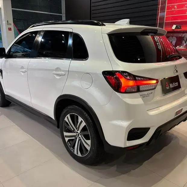 Mitsubishi OUTLANDER SPORT 2.0 MIVEC FLEX HPE AUTOMÁTICO
