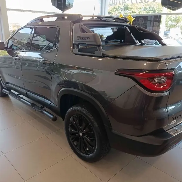 Fiat TORO 1.3 TURBO 270 FLEX VOLCANO AT6