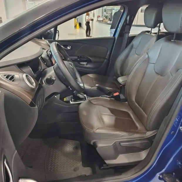 Renault CAPTUR 1.3 TCE FLEX ICONIC X-TRONIC