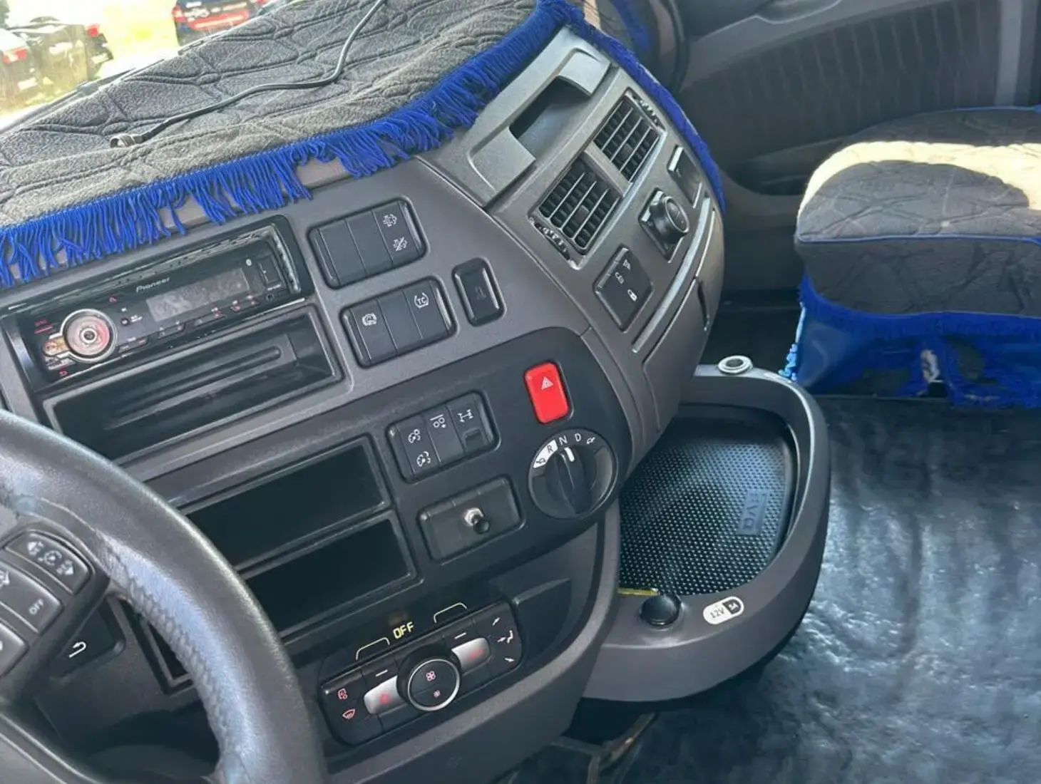 galeria DAF XF FTS 480 6x2