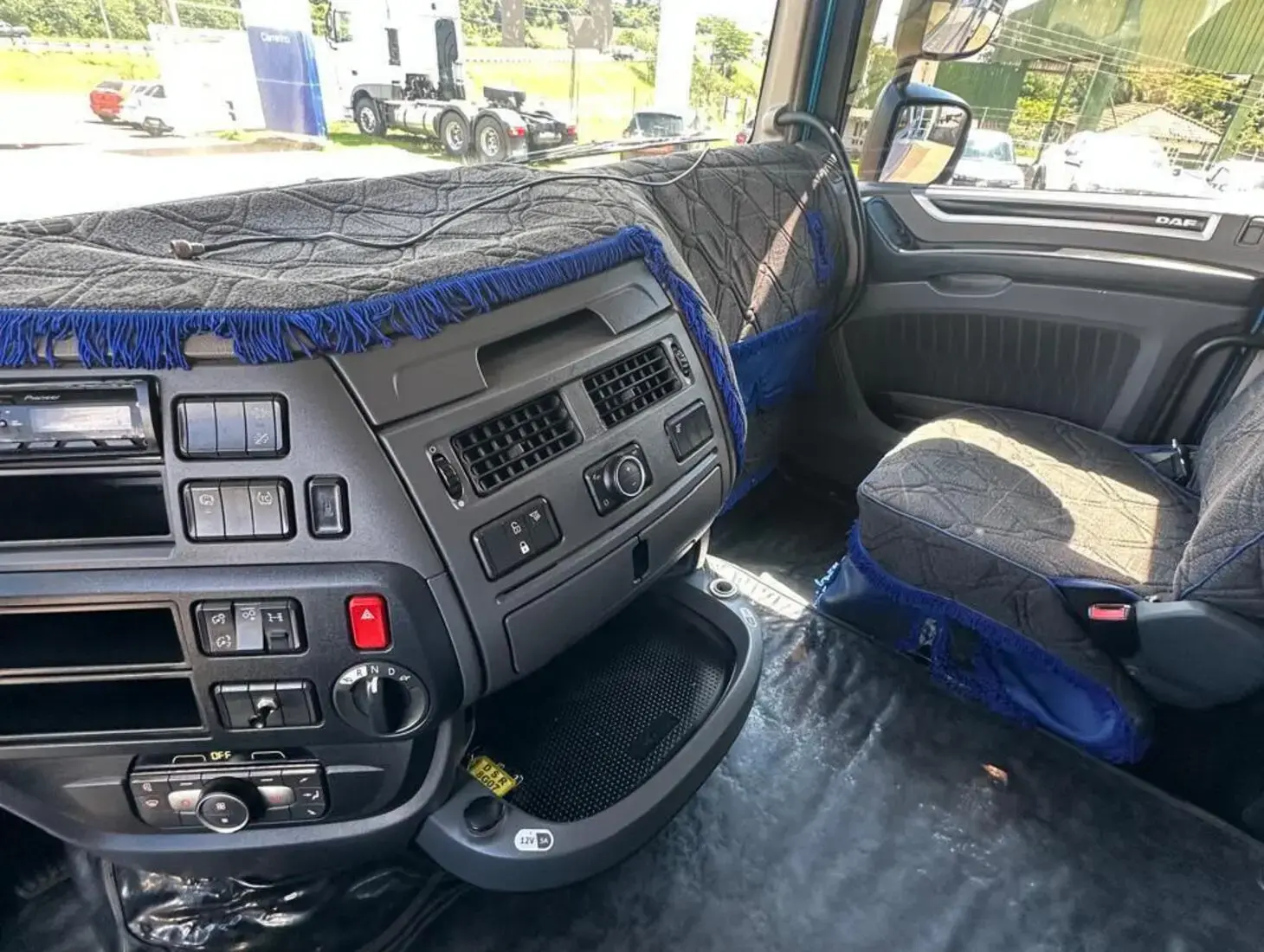 galeria DAF XF FTS 480 6x2