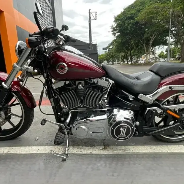 Harley Davidson Softail Breakout