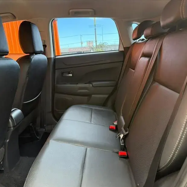 Mitsubishi OUTLANDER SPORT 2.0 MIVEC FLEX HPE AWD AUTOMÁTICO