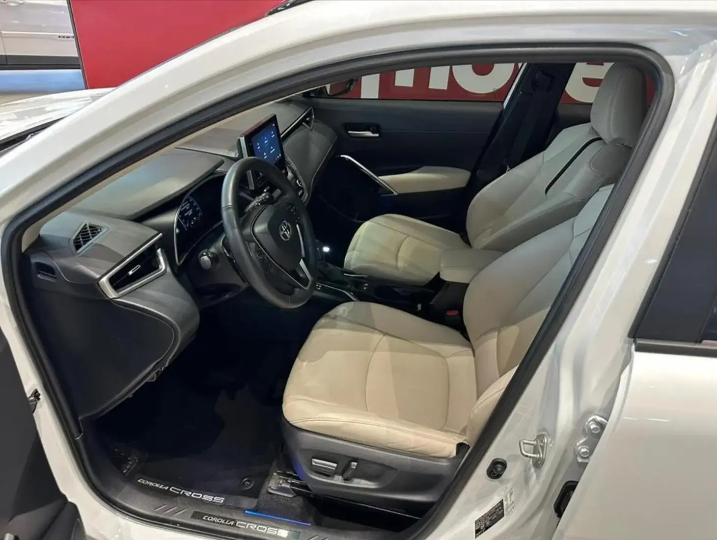 galeria COROLLA CROSS