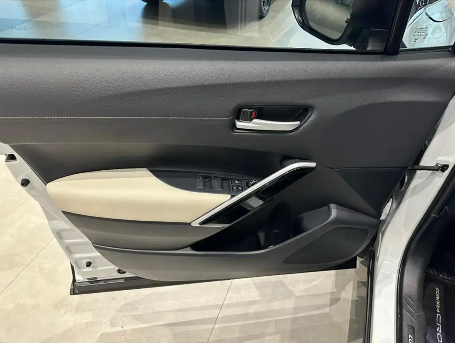 galeria COROLLA CROSS