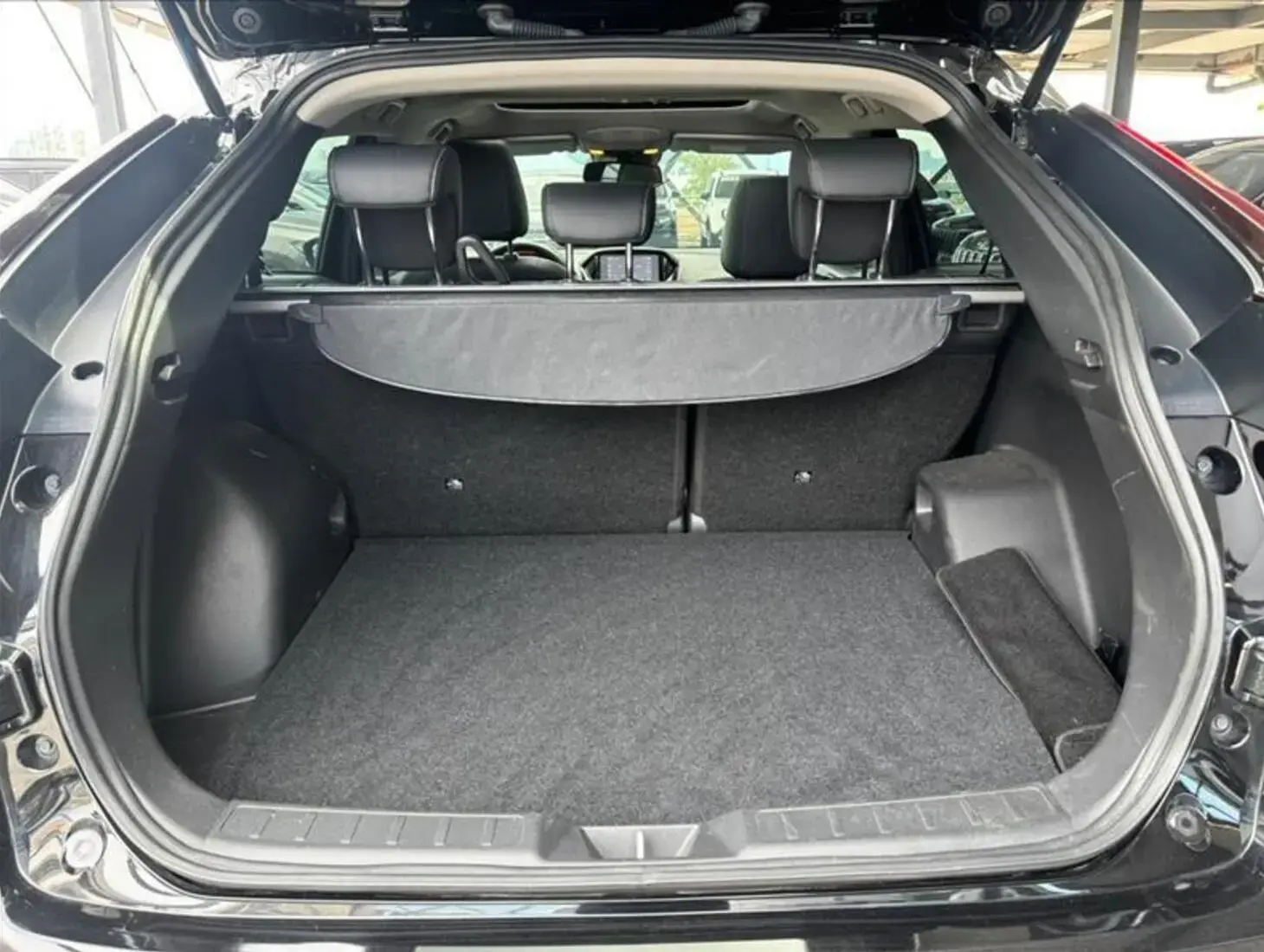 galeria ECLIPSE CROSS