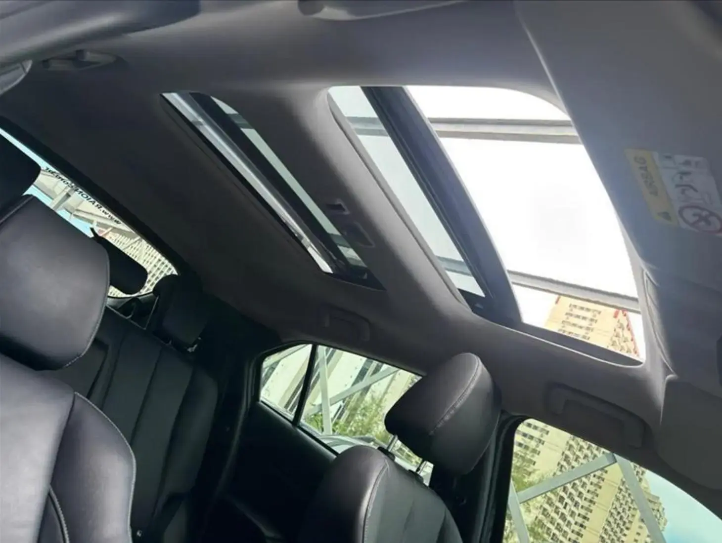 galeria ECLIPSE CROSS