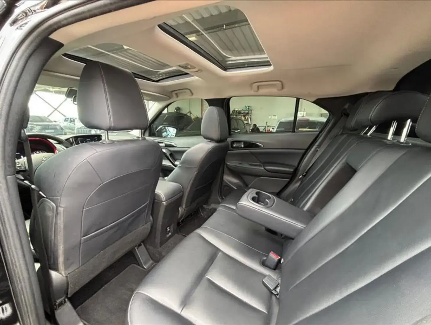 galeria ECLIPSE CROSS