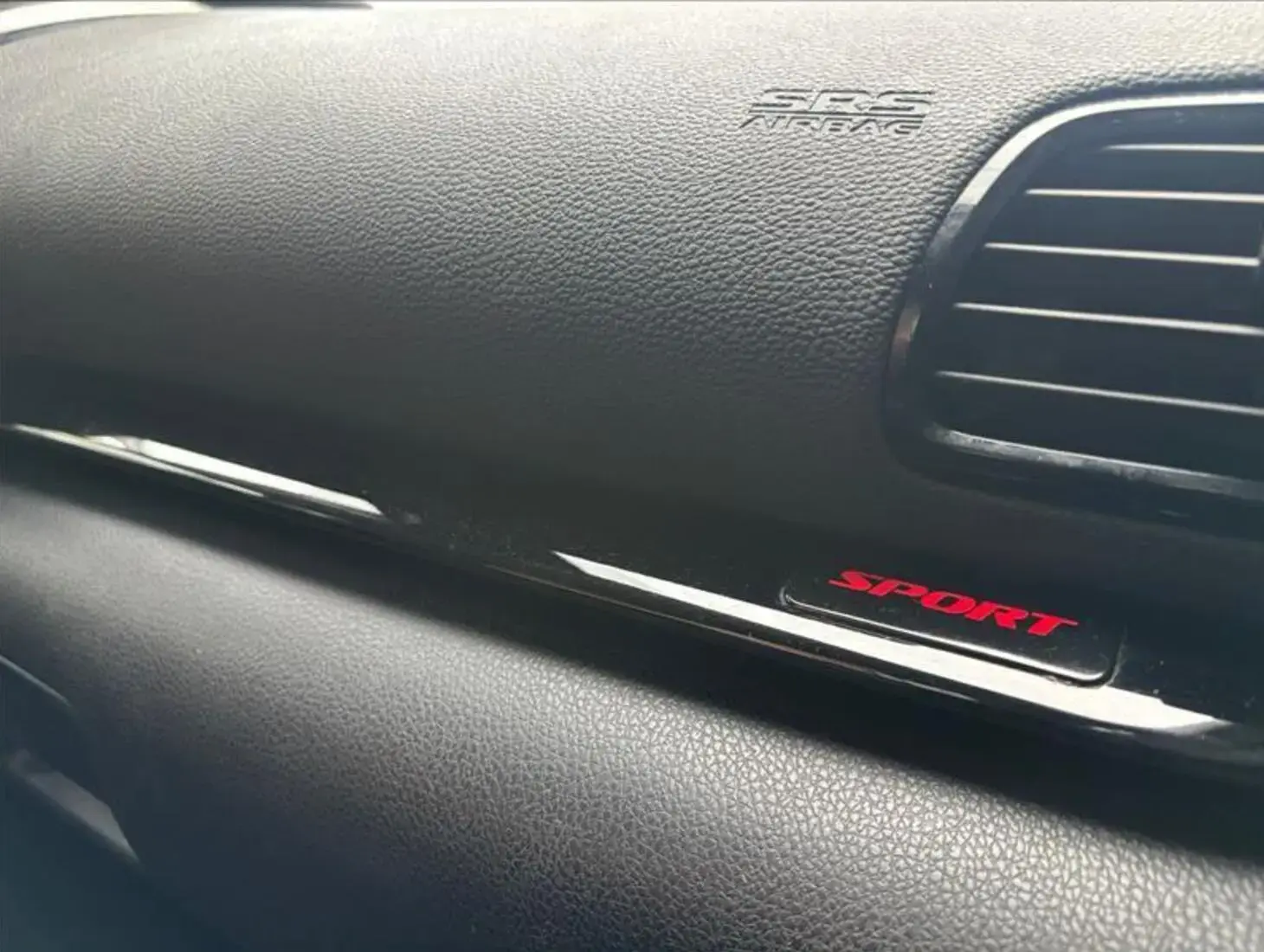 galeria ECLIPSE CROSS