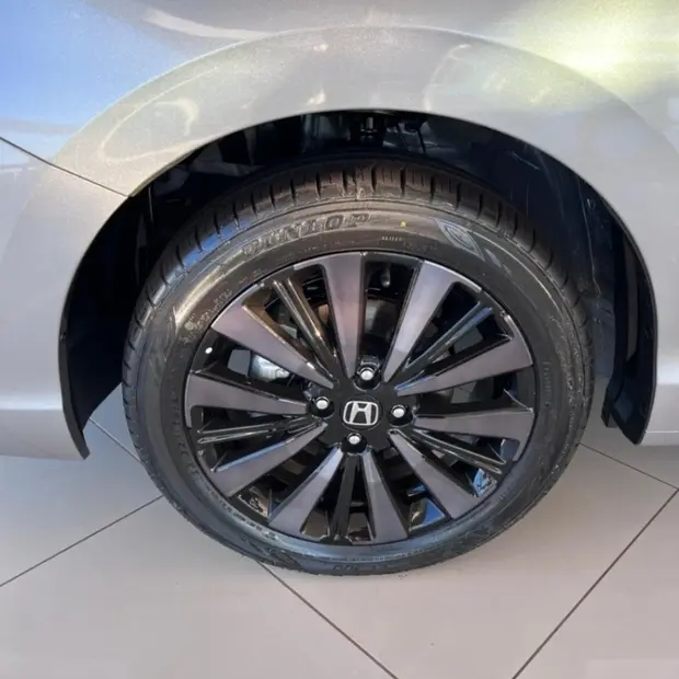 Honda NEW CITY HATCH TOURING 1.5 AUT