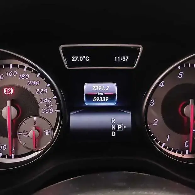 Mercedes Benz GLA 200 GLA 200 1.6 Advance