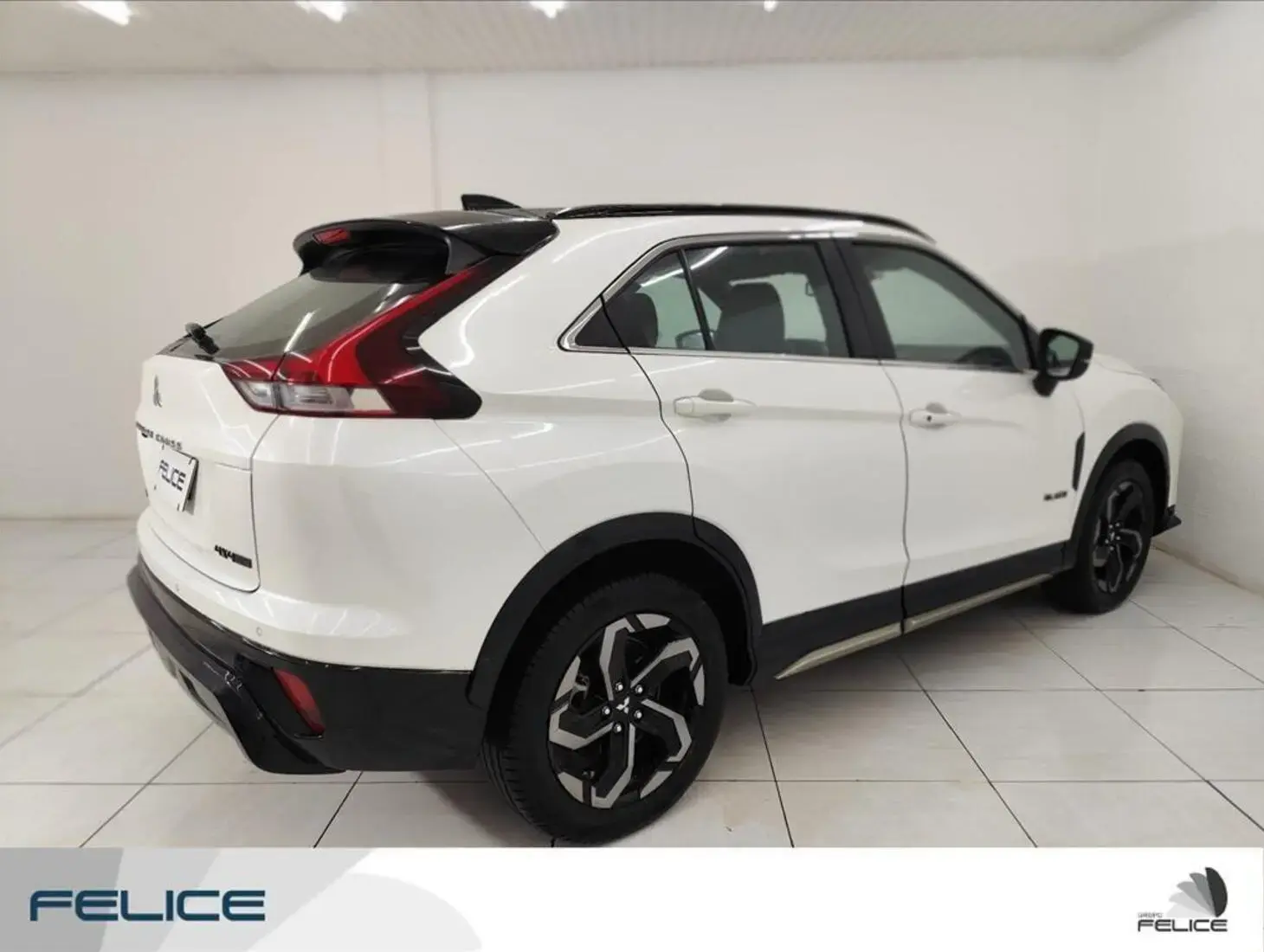 galeria ECLIPSE CROSS