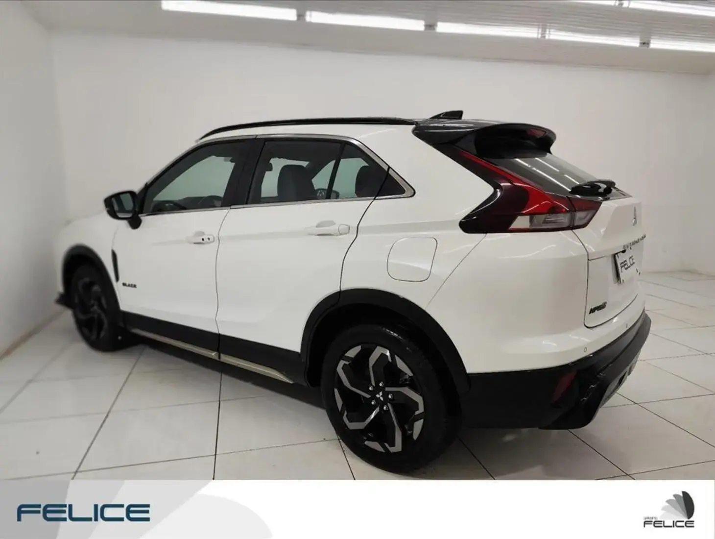 galeria ECLIPSE CROSS