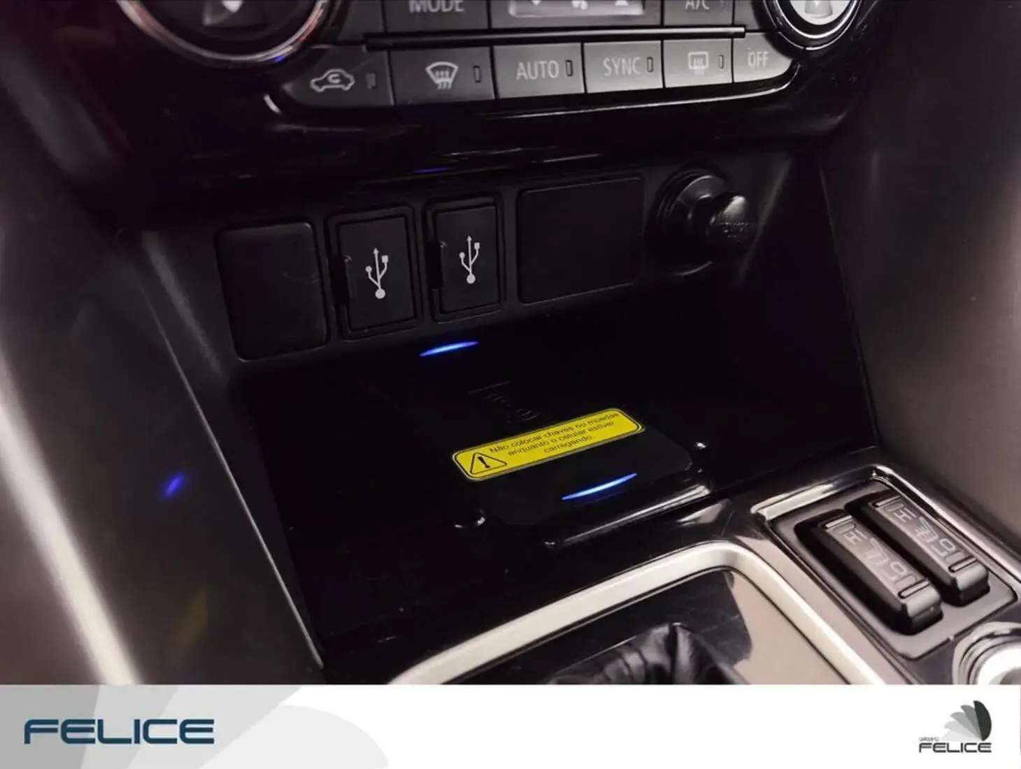 galeria ECLIPSE CROSS