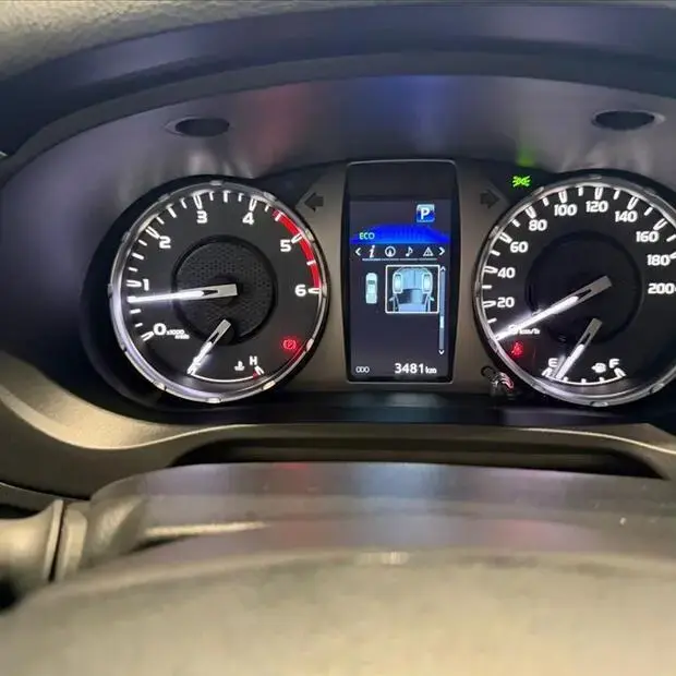 Toyota HILUX 2.8 D-4D TURBO DIESEL CD SRV 4X4 AUTOMÁTICO