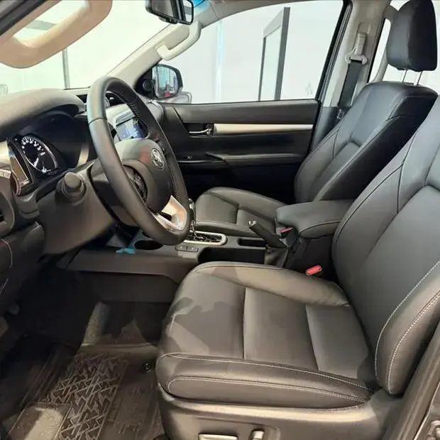 Toyota HILUX 2.8 D-4D TURBO DIESEL CD SRV 4X4 AUTOMÁTICO