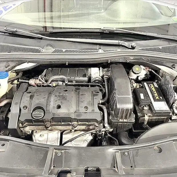 Peugeot 2008 1.6 16V FLEX ALLURE 4P AUTOMÁTICO