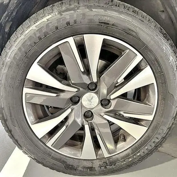 Peugeot 2008 1.6 16V FLEX ALLURE 4P AUTOMÁTICO