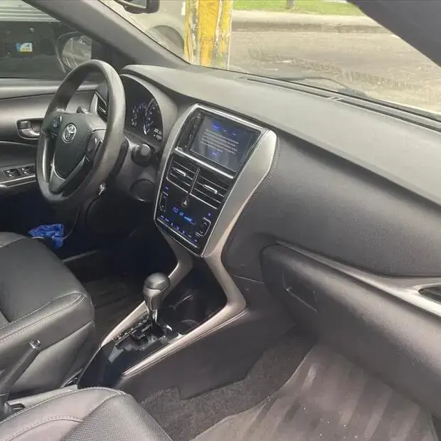 Toyota YARIS 1.3 16V FLEX XL MULTIDRIVE