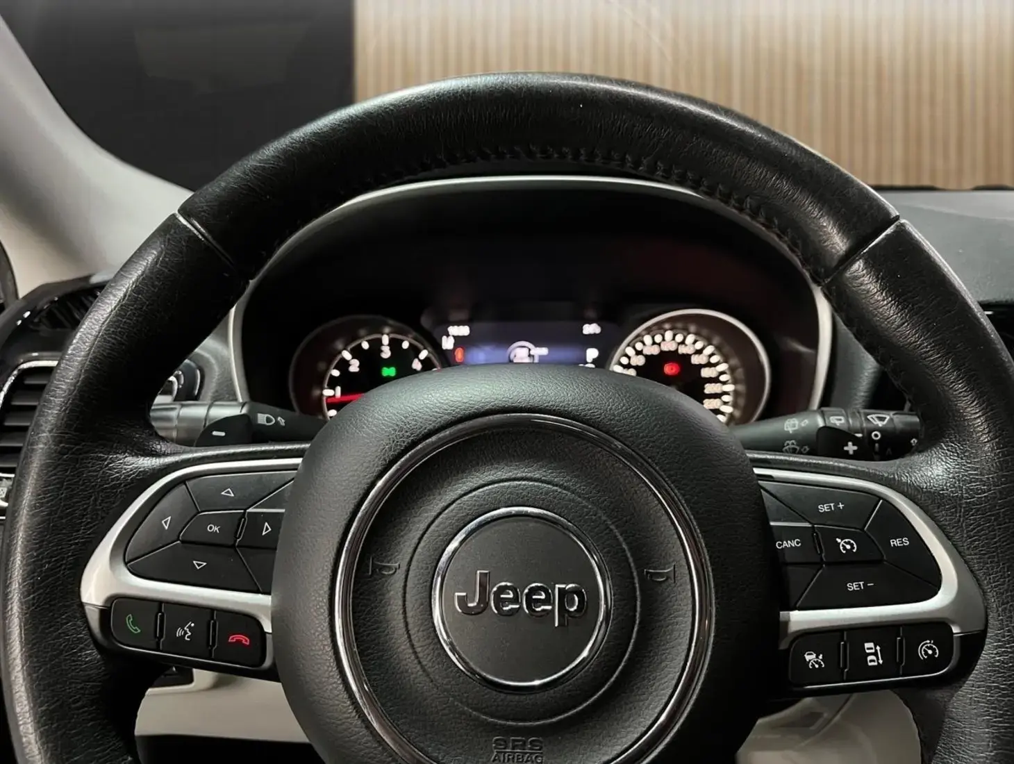 galeria COMPASS LIMITED 2.0 4x2 Flex 16V Aut.