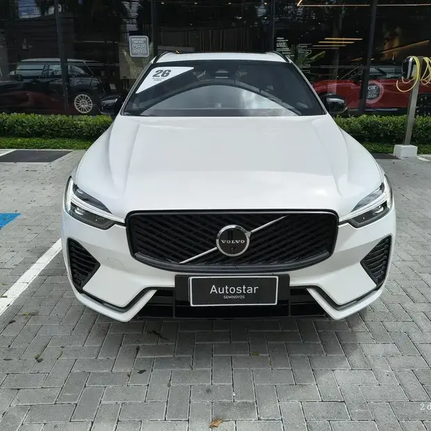 Volvo XC60 Ultra Dark PHEV