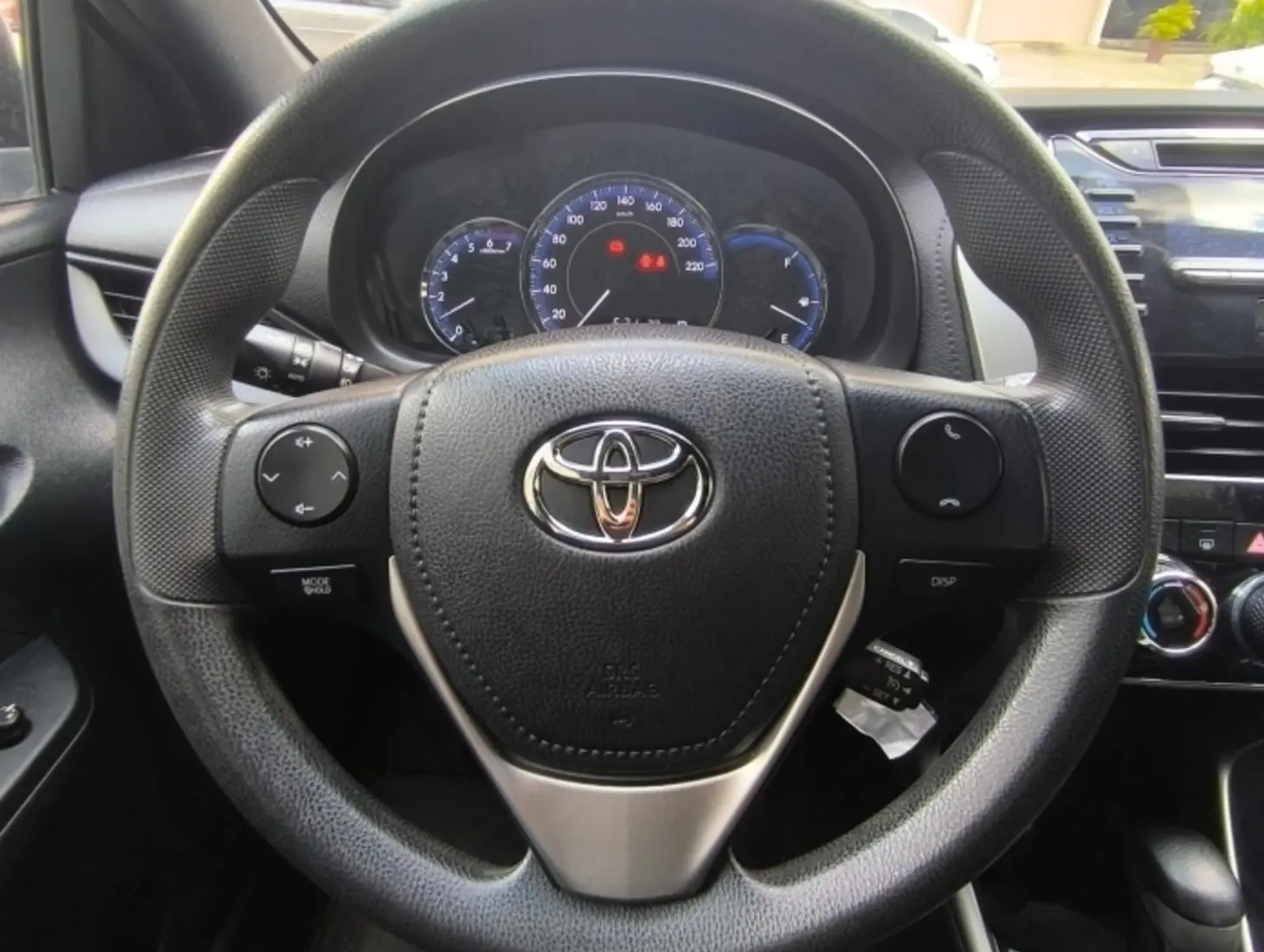 galeria YARIS