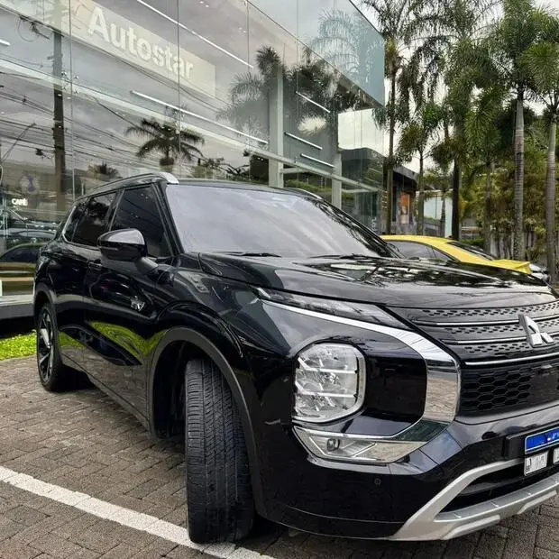 Mitsubishi Outlander Signature PHEV