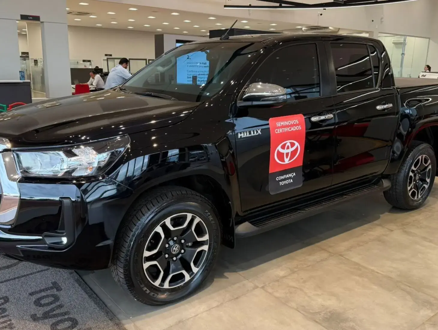 galeria HILUX