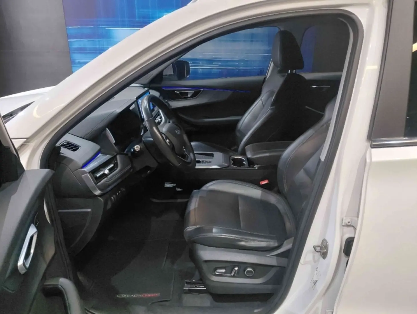 galeria TIGGO 5X PRO