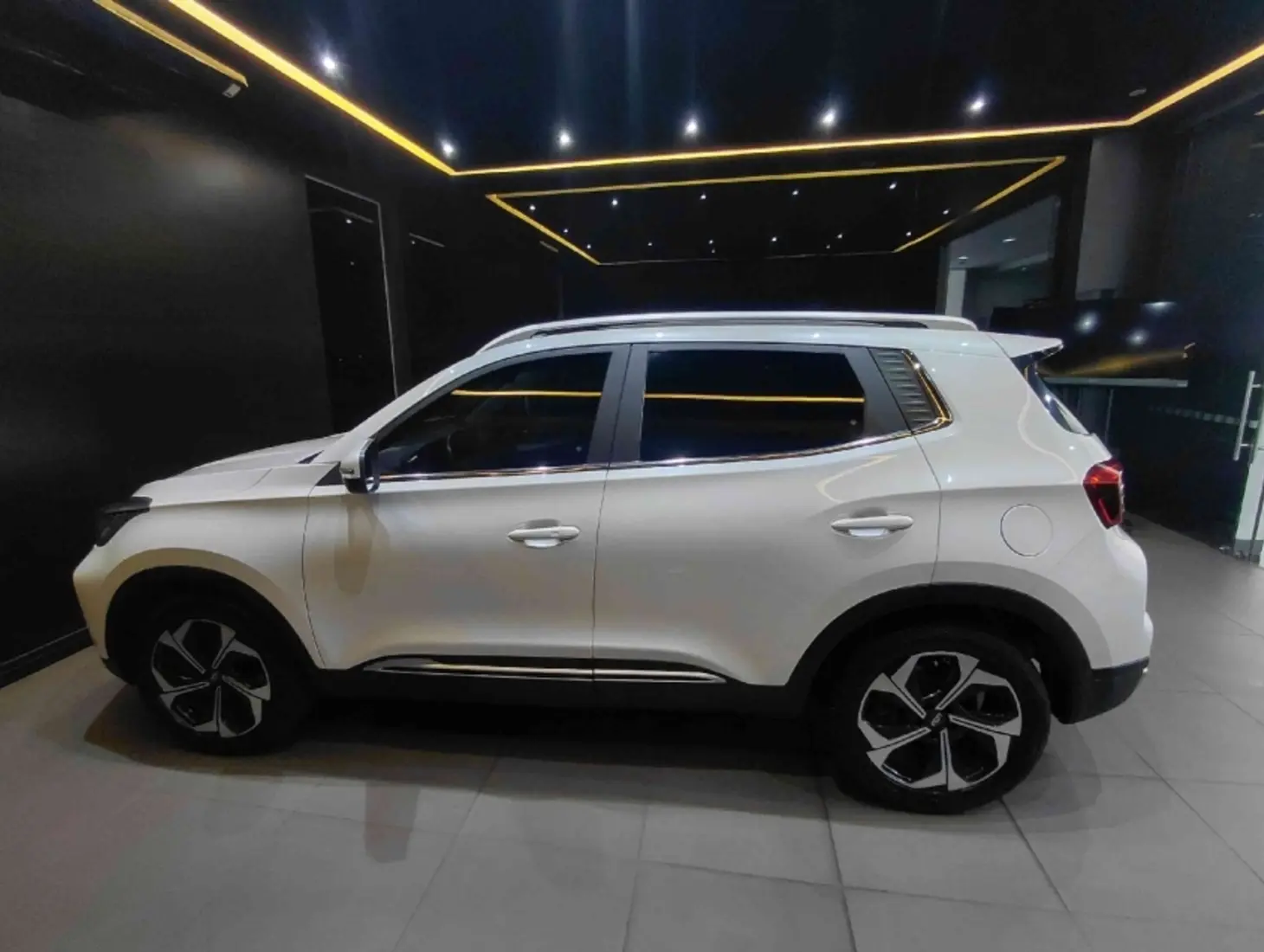 galeria TIGGO 5X PRO