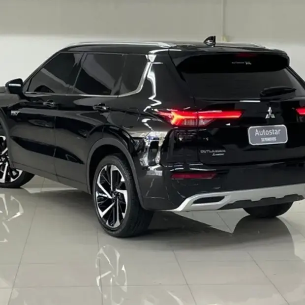 Mitsubishi Outlander Signature PHEV
