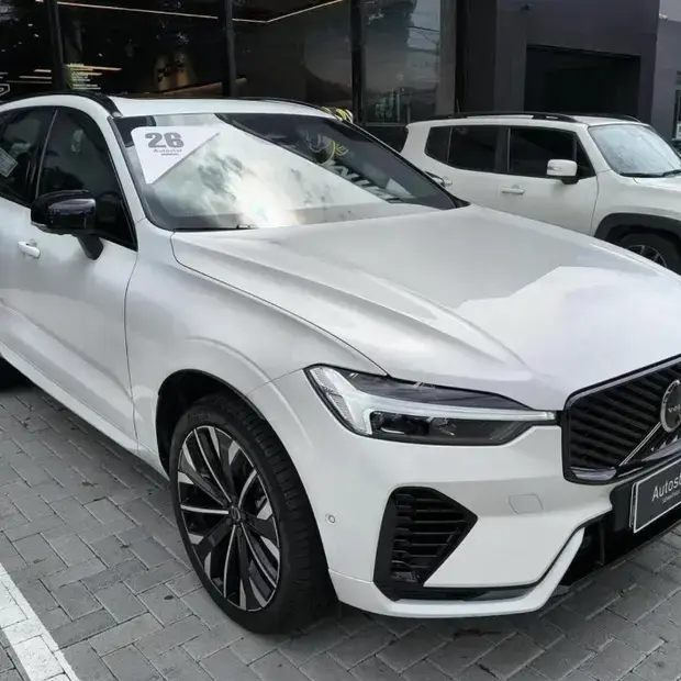 Volvo XC60 Ultra Dark PHEV