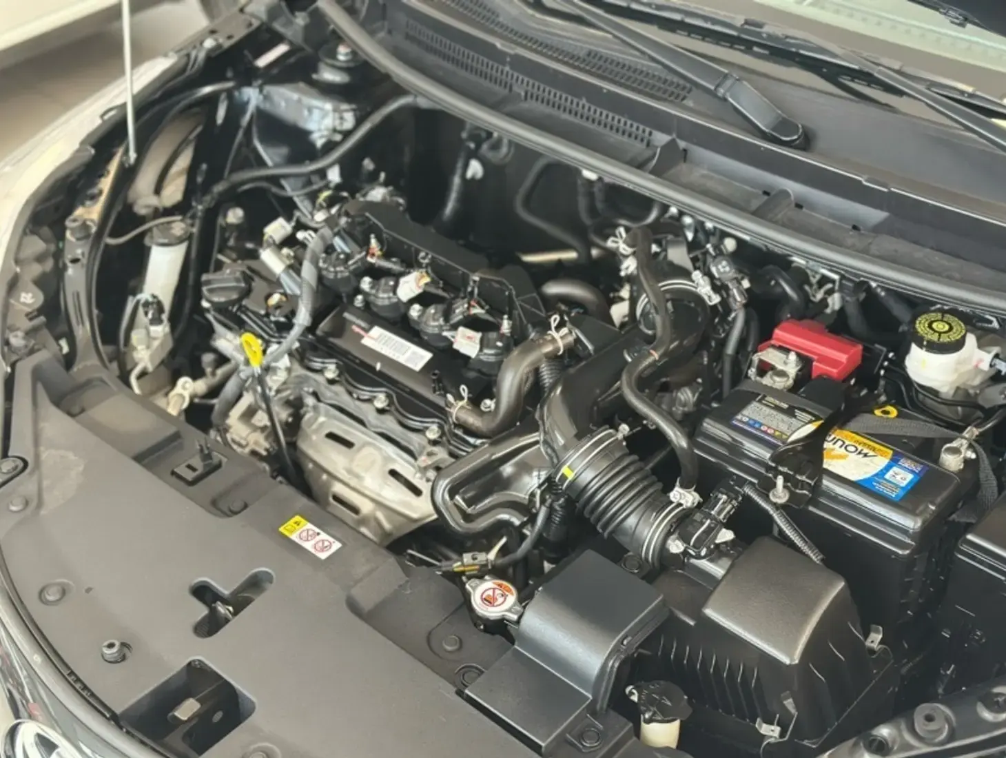 galeria Yaris Sedan
