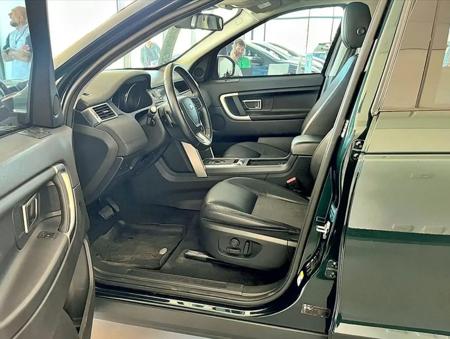 galeria DISCOVERY SPORT