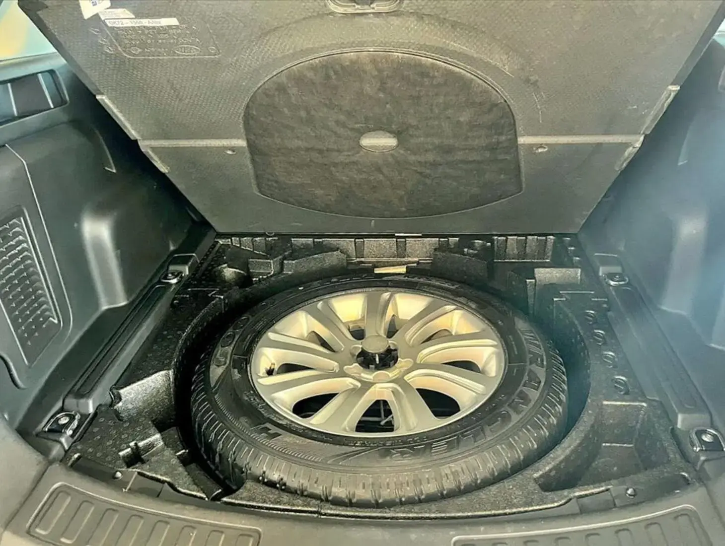 galeria DISCOVERY SPORT