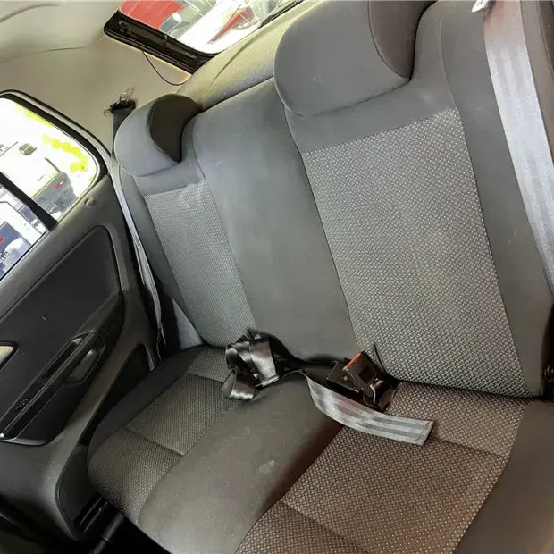 Volkswagen FOX 1.6 MSI TOTAL FLEX CONNECT 4P MANUAL