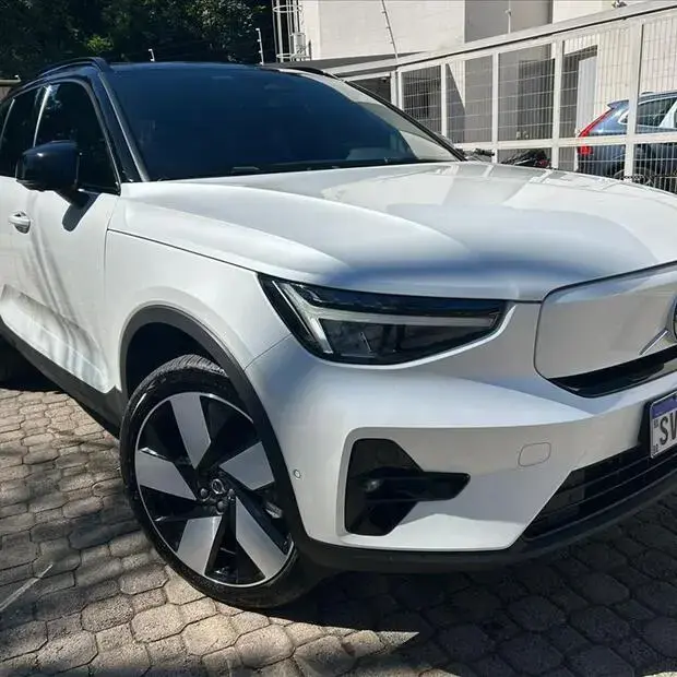 Volvo XC40 P8 RECHARGE TWIN ELECTRIC ULTIMATE AWD