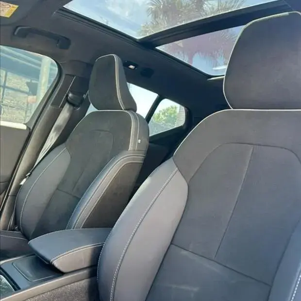 Volvo XC40 P8 RECHARGE TWIN ELECTRIC ULTIMATE AWD