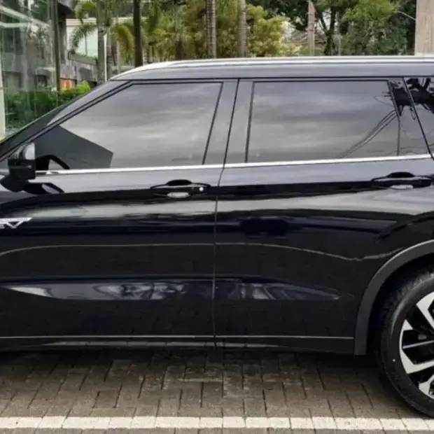 Mitsubishi Outlander Signature PHEV