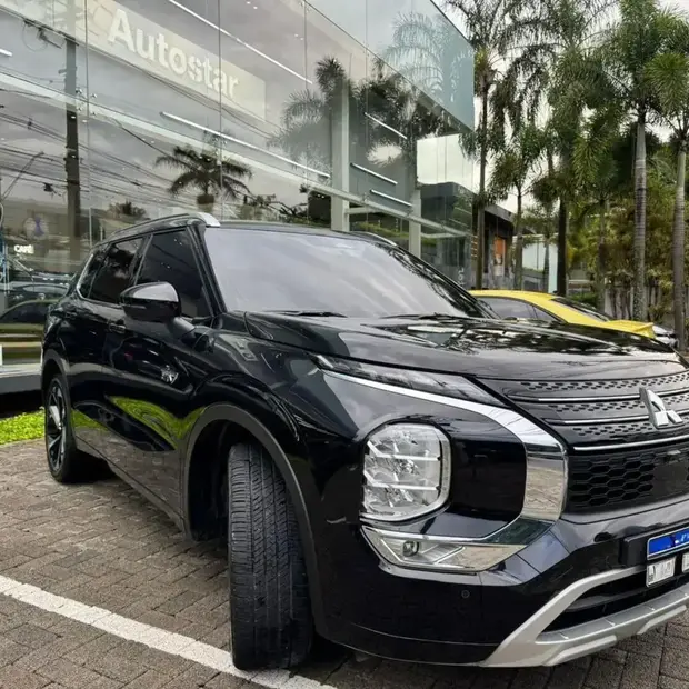 Mitsubishi Outlander Signature PHEV