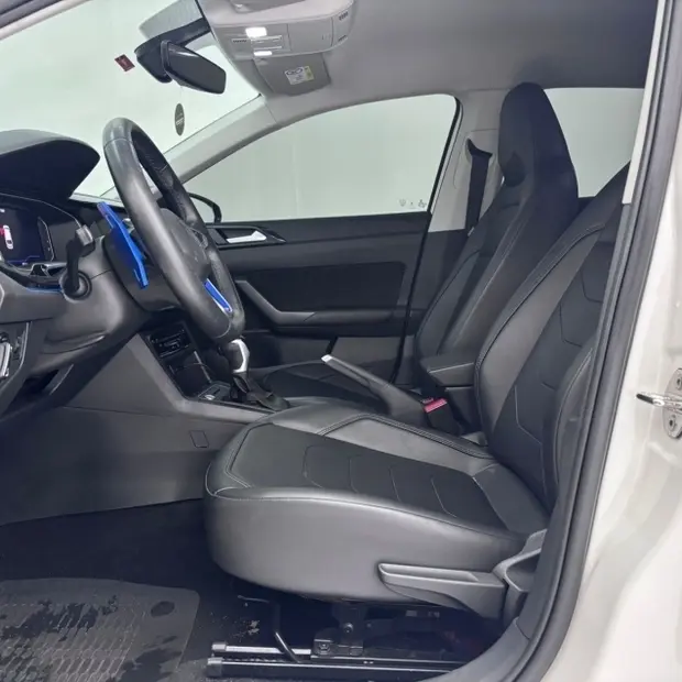 Volkswagen POLO 1.0 170 TSI HIGHLINE AUTOMÁTICO