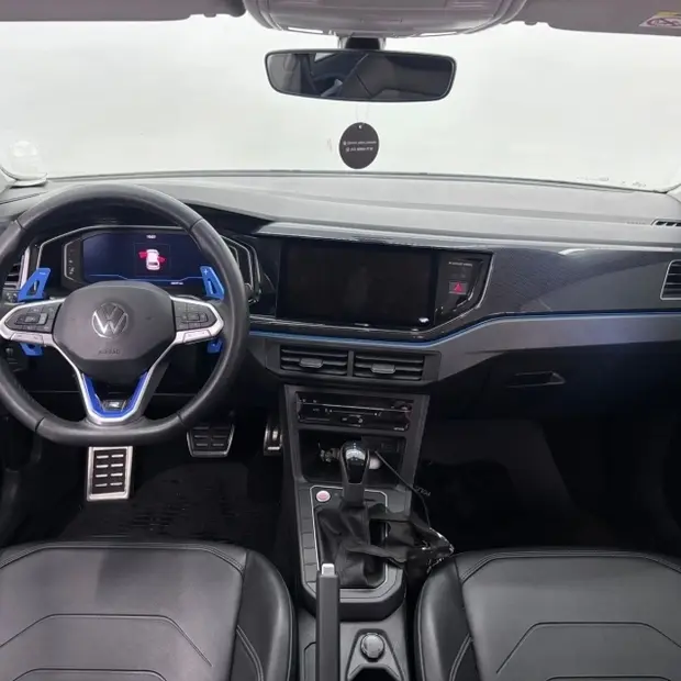 Volkswagen POLO 1.0 170 TSI HIGHLINE AUTOMÁTICO