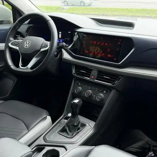 Volkswagen TAOS 1.4 250 TSI TOTAL FLEX COMFORTLINE AUTOMÁTICO