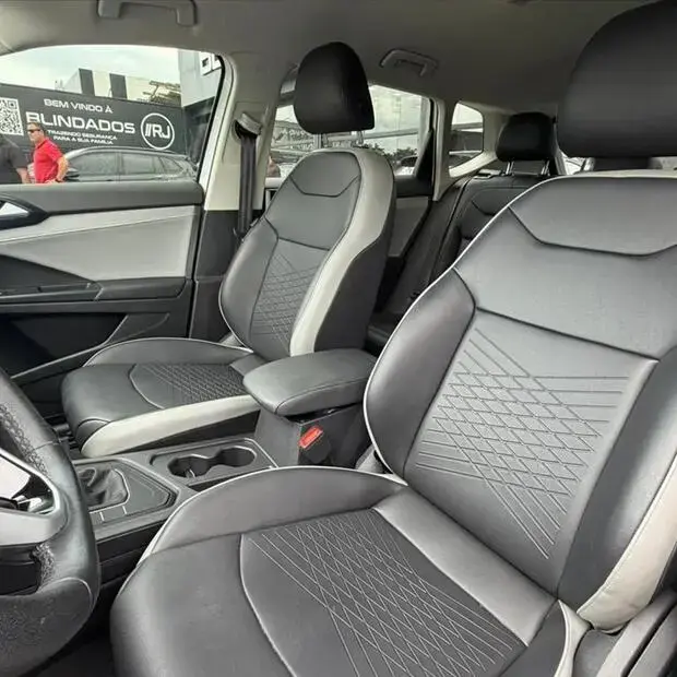 Volkswagen TAOS 1.4 250 TSI TOTAL FLEX COMFORTLINE AUTOMÁTICO